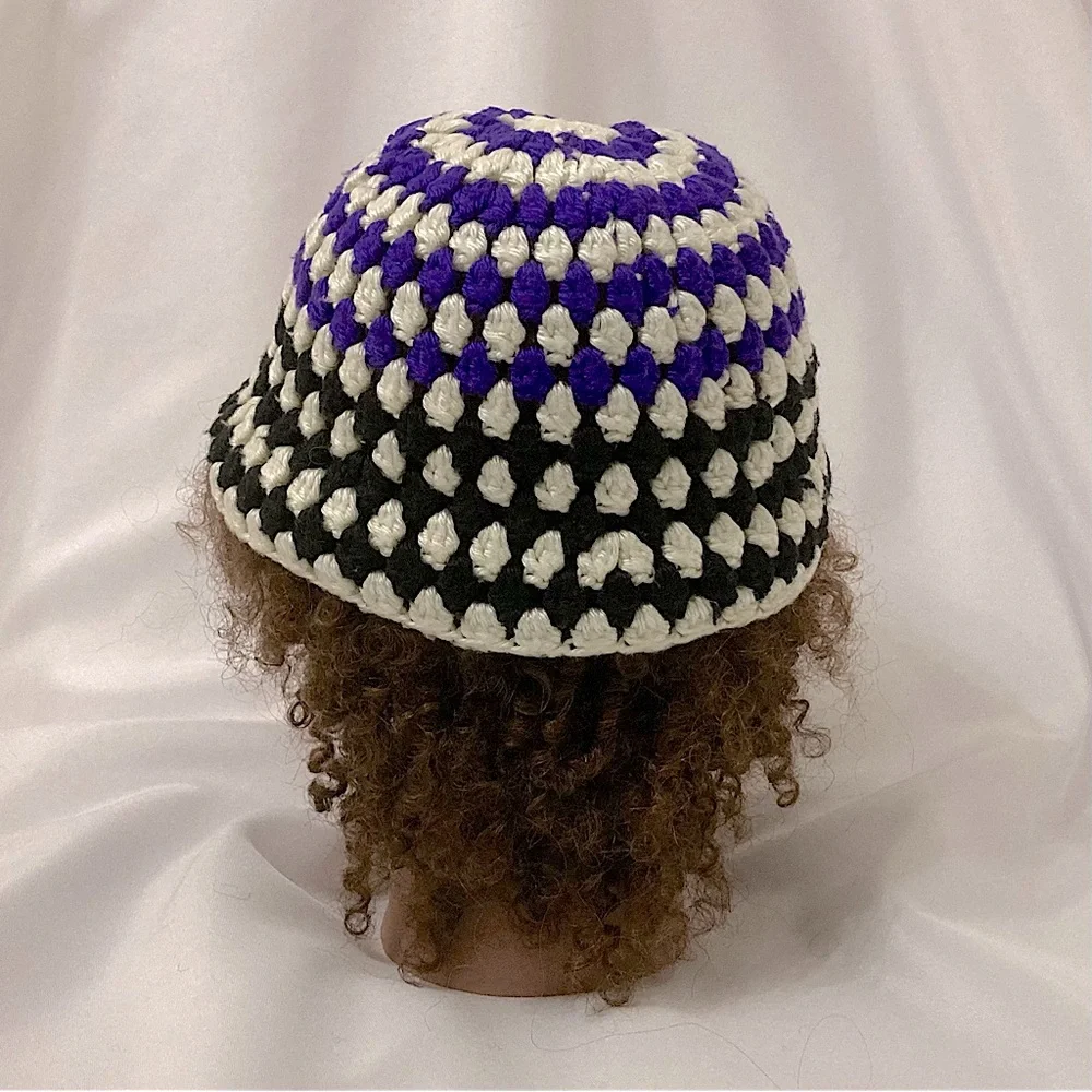 ⭐️ Vintage Hand Knit Beanie Purple Black And White Striped Winter Hat